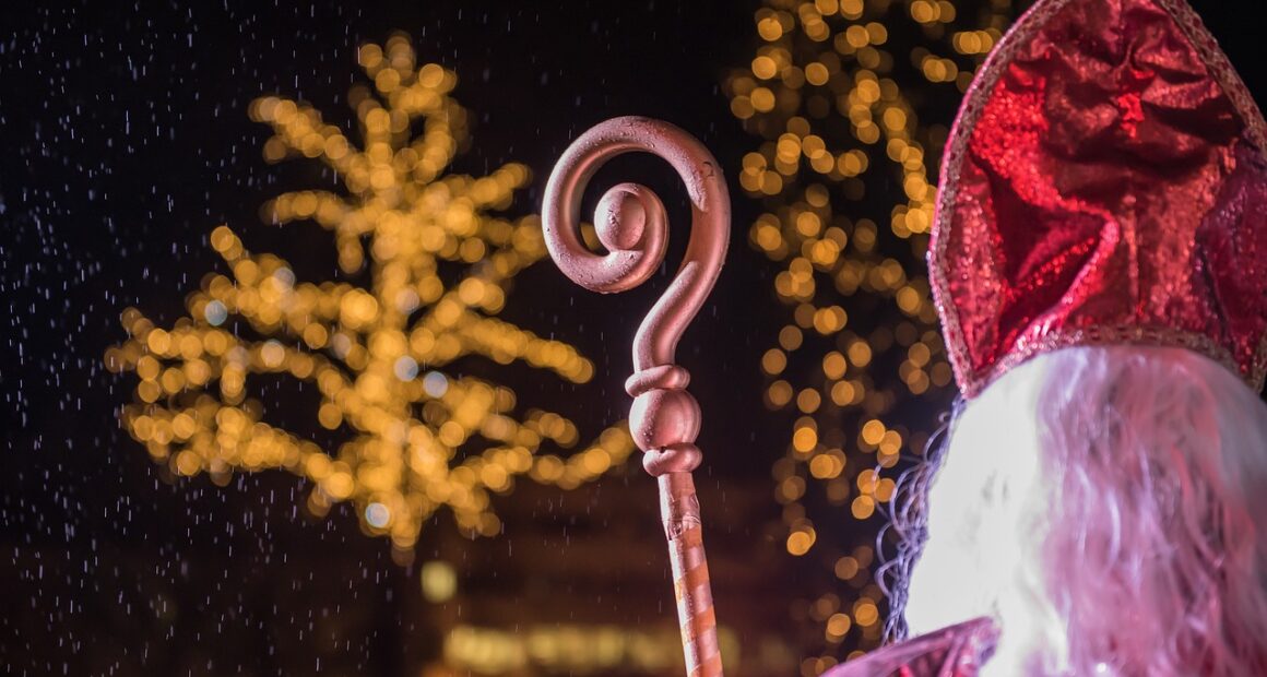 Austro – Türkische Kinder lieben den Nikolaus: Der Nikolaus stammt aus der Türkei (Demre, Antalya)